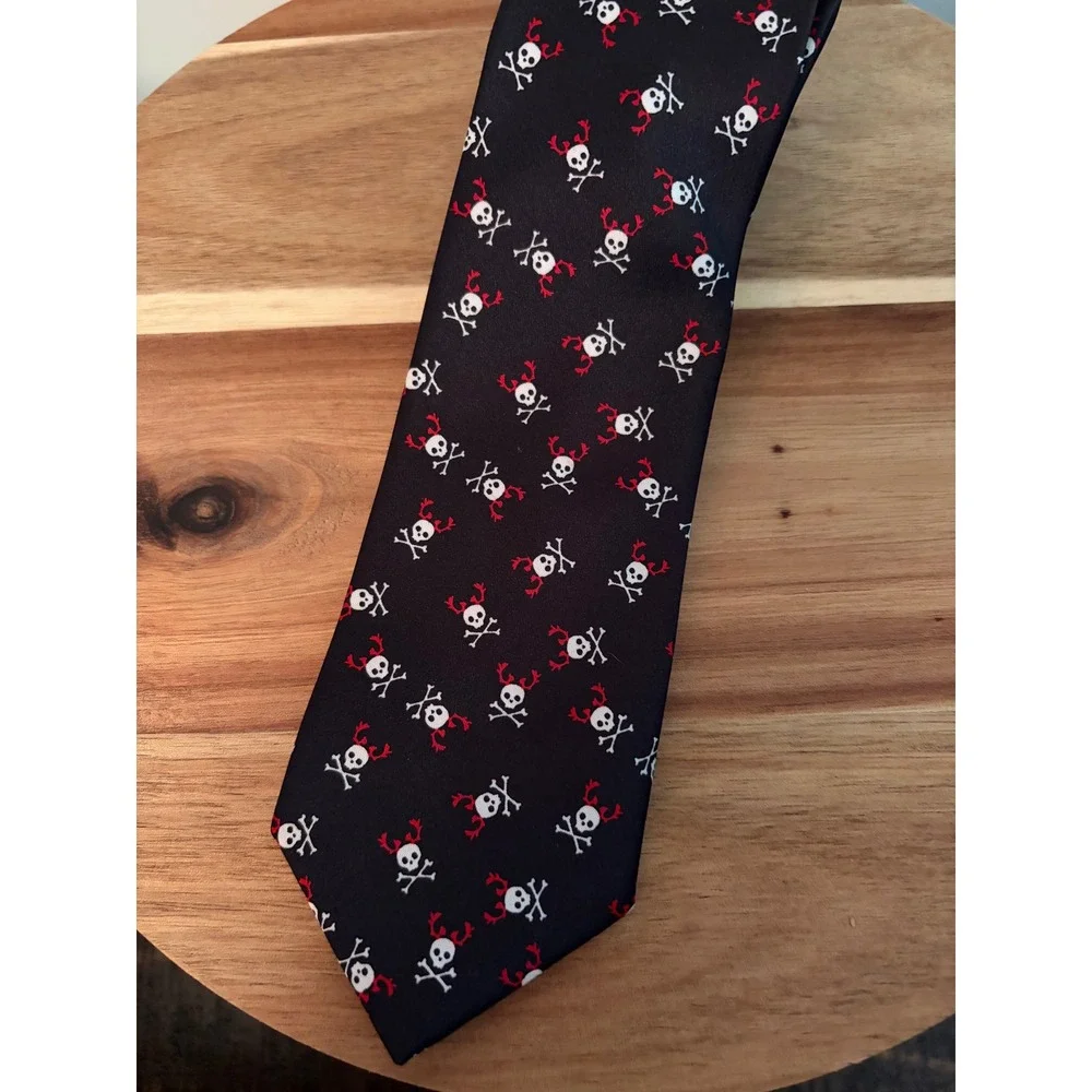 Gap Kids Black One Size Skull & Crossbones With Horns Tie Halloween
